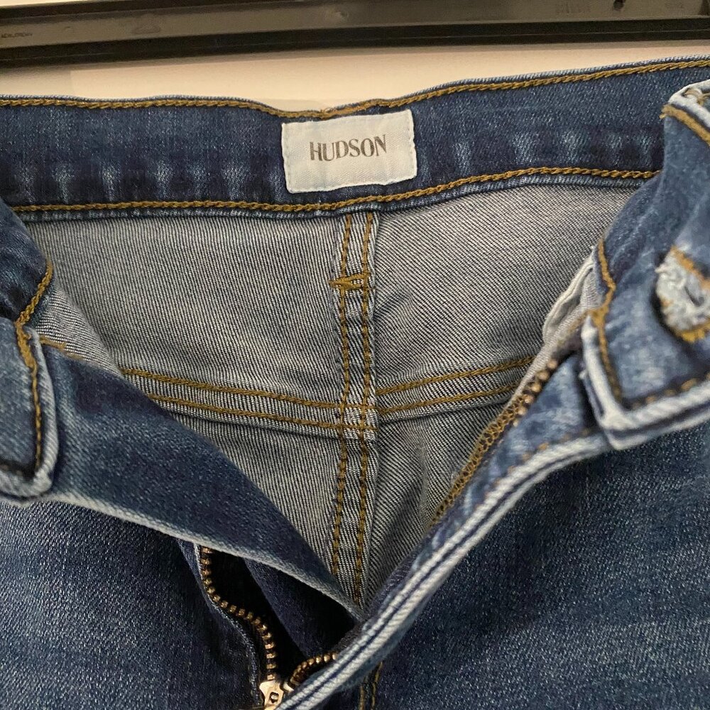 Hudson Crop Jeans Sz. 29 - Picture 5 of 6